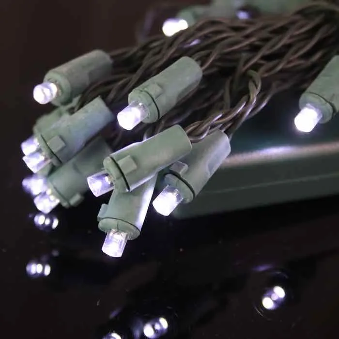 20-light 5mm Pure White LED Battery Lights, Green Wire