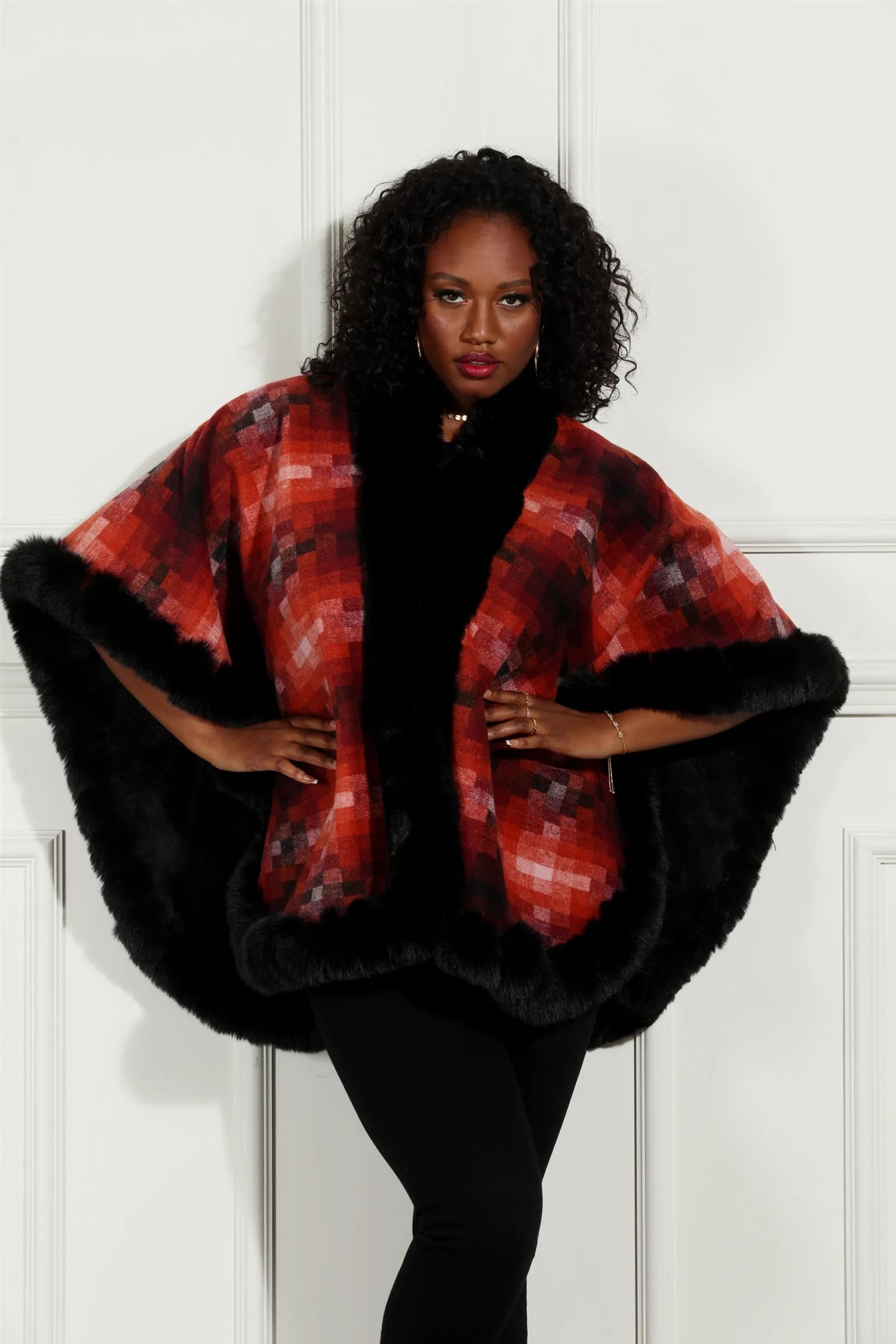 Luxe Moda LM232 Print Faux Fur Cape