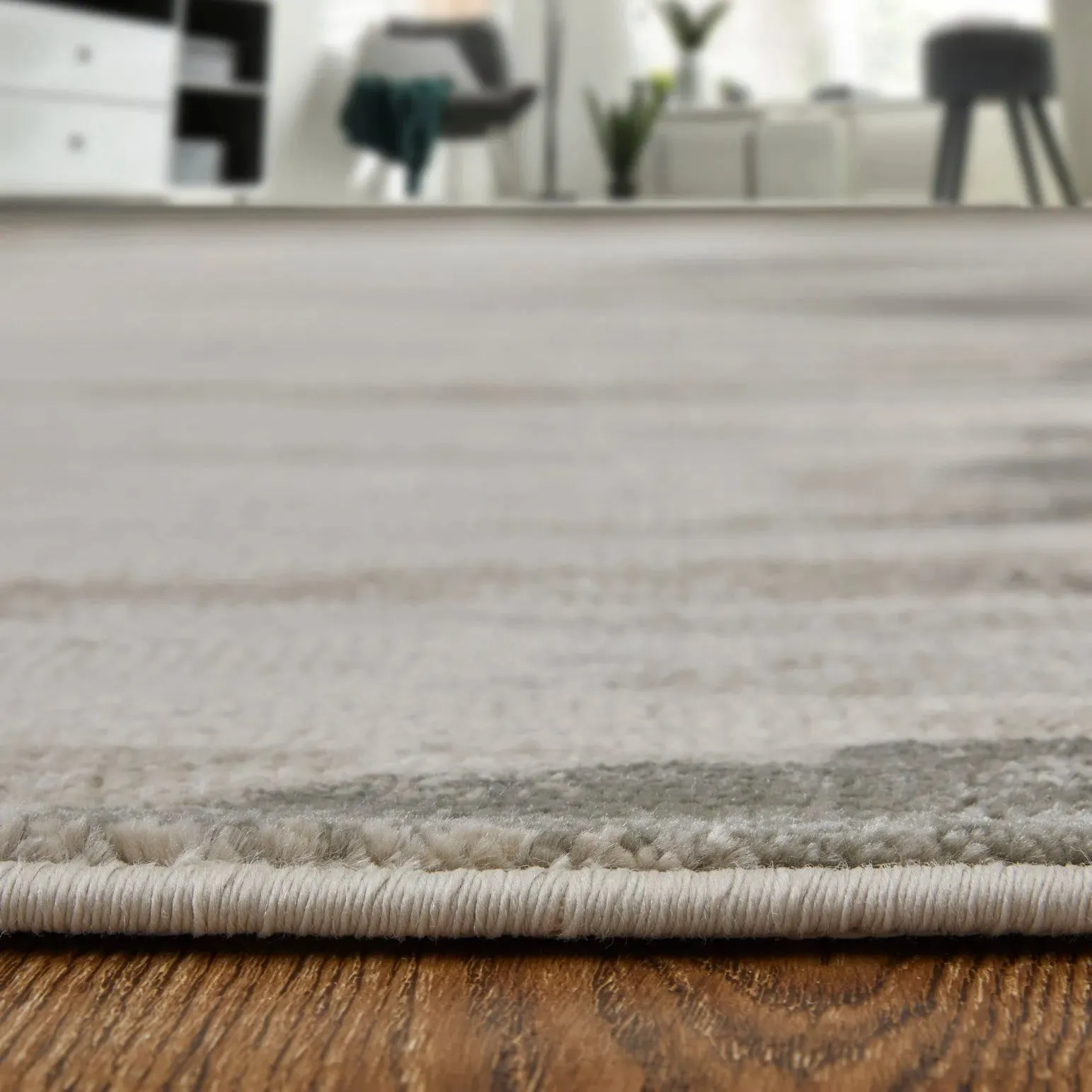 Micah 69439LQF Grey/Taupe Rug