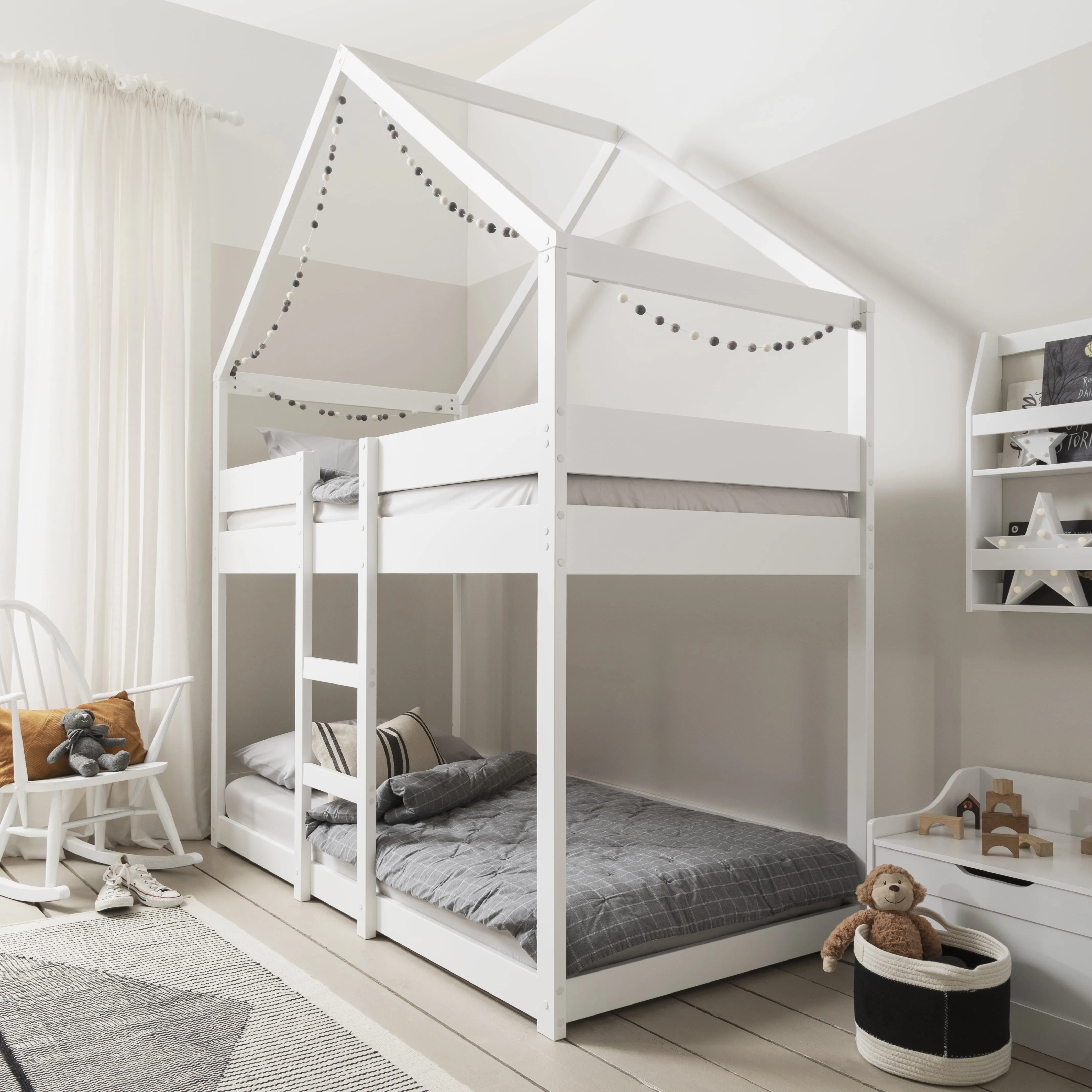 Sofie Bunk Bed House Cabin in White